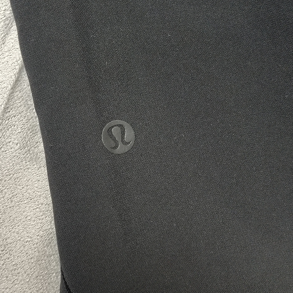 Lululemon On The Fly Skirt Black Women's 4 Athletic Wear Athleisure Fan Favorite - Picture 7 of 10